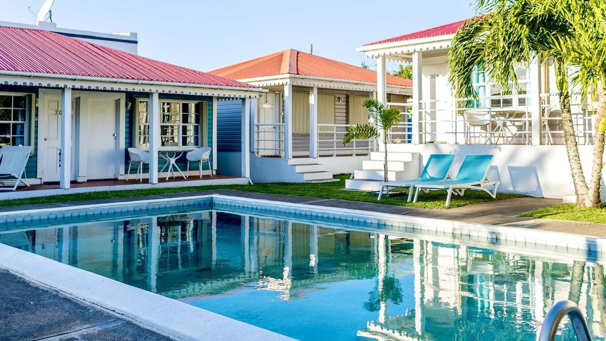 Talk Of The Town Inn & Suites - St Eustatius Oranjestad  Dış mekan fotoğraf