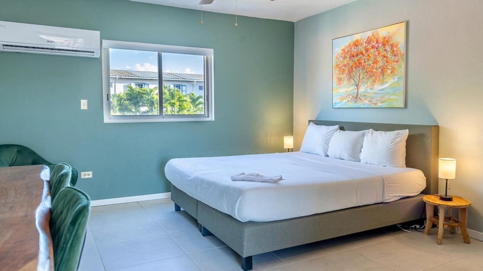 Talk Of The Town Inn & Suites - St Eustatius Oranjestad  Dış mekan fotoğraf